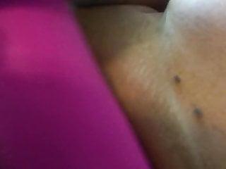 Frau von nebenan schiebt mir eine Gurke rein