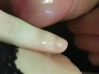 Mädchen wollen spass - Amateurin macht es sich selber