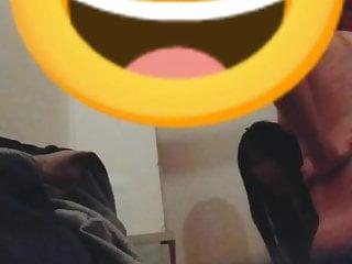 Strassennutte aus Frankreich - Belle Johnson bläst und fickt